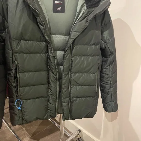 Helly Hansen Puffer Coat XL - Picture 2 of 9